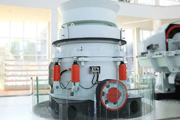 A New-type Intelligent HGT Hydraulic Gyratory Crusher with Big Capacity and High Efficiency